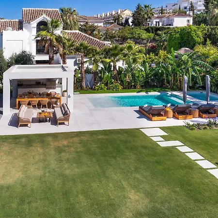 Diamond Villa